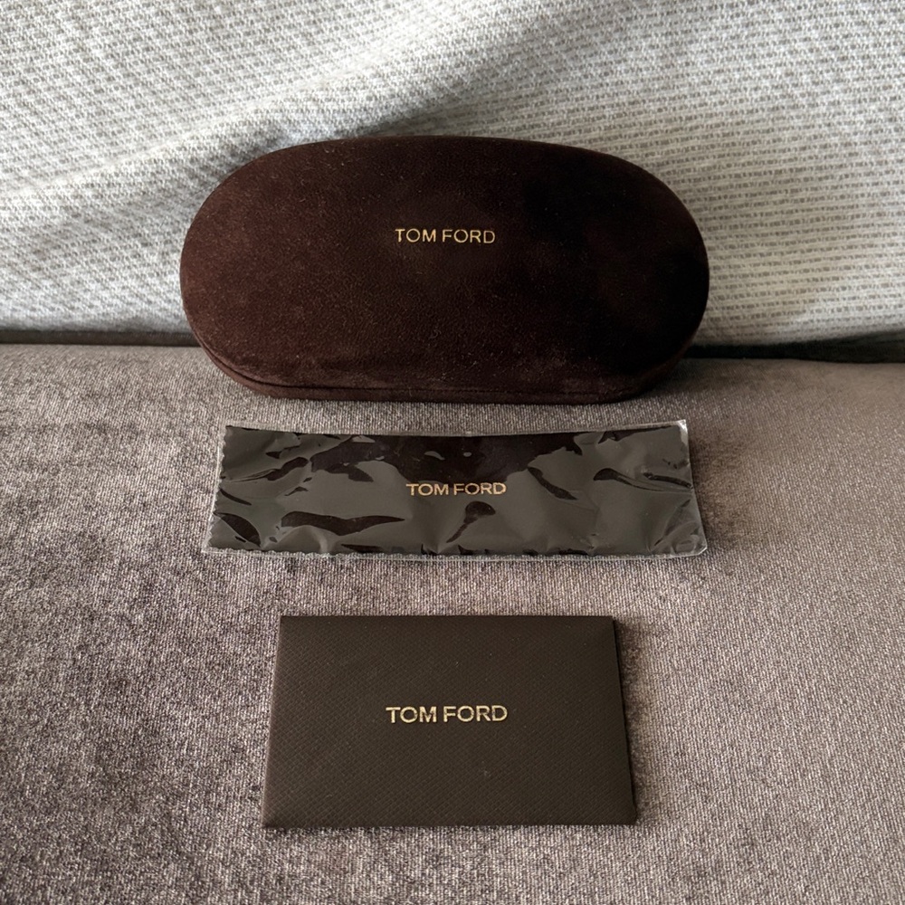New authentic Tom Ford sunglass eyewear hard case with cleaning cloth and card
